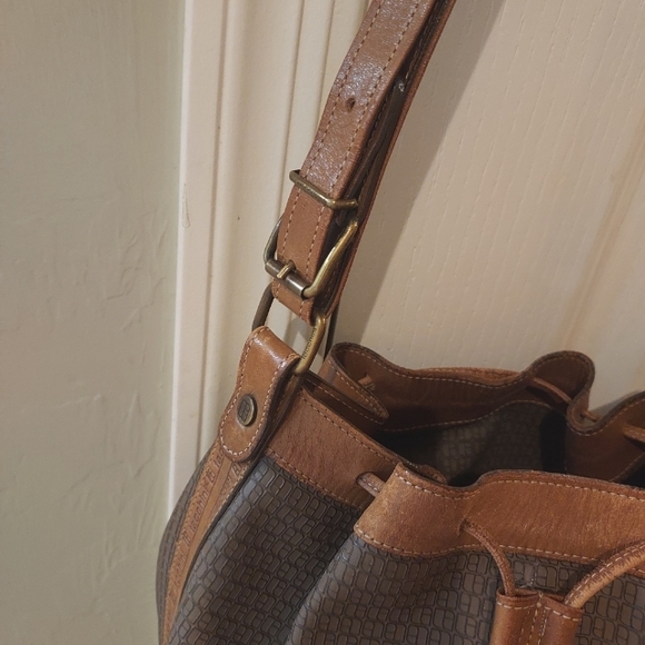 Vintage Sergio Tacchini Bucket Bag - Picture 4 of 10